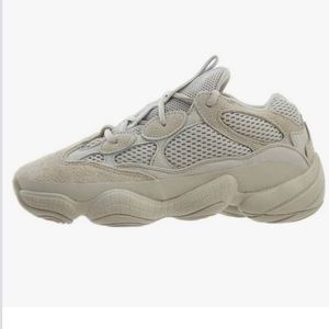 Yeezy 500 size 5 in salt color.